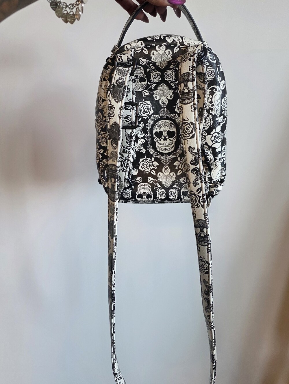Betsey Johnson Kitsch Sugar Skull French Bulldog Mini Backpack Crossbody - Picture 4 of 7